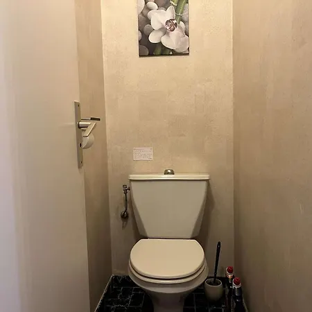 Διαμέρισμα 2p Avec Terrasses, Parking Prive, A 100m Des Plages - Juan-les-pins - Fr-1-252-196 *