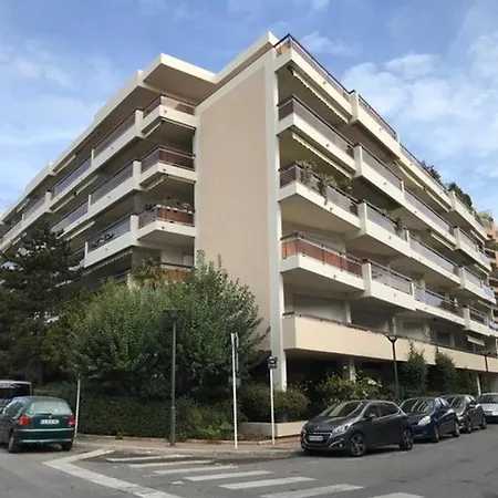2p Avec Terrasses, Parking Prive, A 100m Des Plages - Juan-les-pins - Fr-1-252-196 Апартаменты