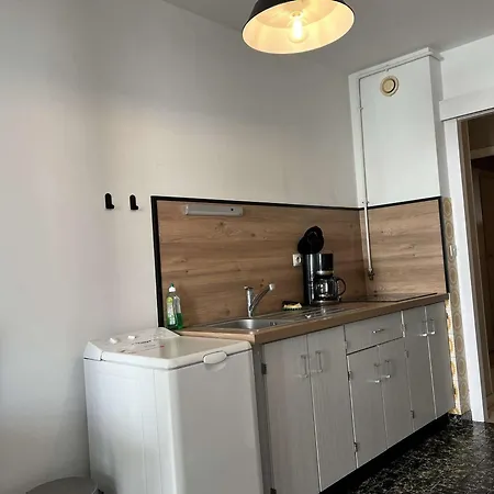 2p Avec Terrasses, Parking Prive, A 100m Des Plages - Juan-les-pins - Fr-1-252-196 דירה