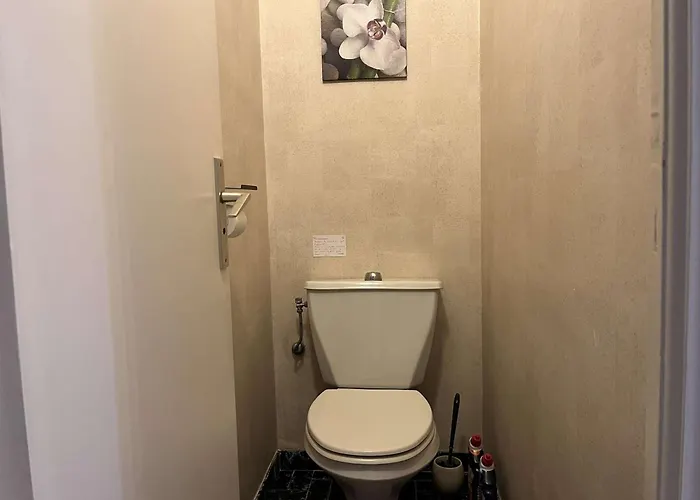 Daire 2p Avec Terrasses, Parking Prive, A 100m Des Plages - Juan-les-pins - Fr-1-252-196 *