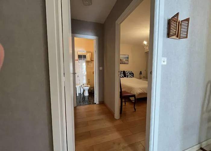 2p Avec Terrasses, Parking Prive, A 100m Des Plages - Juan-les-pins - Fr-1-252-196 Апартаменты Антиб