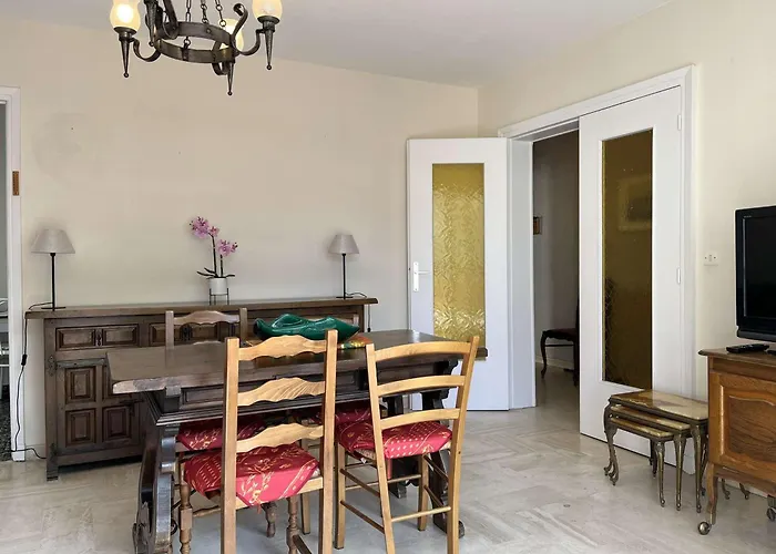 2p Avec Terrasses, Parking Prive, A 100m Des Plages - Juan-les-pins - Fr-1-252-196