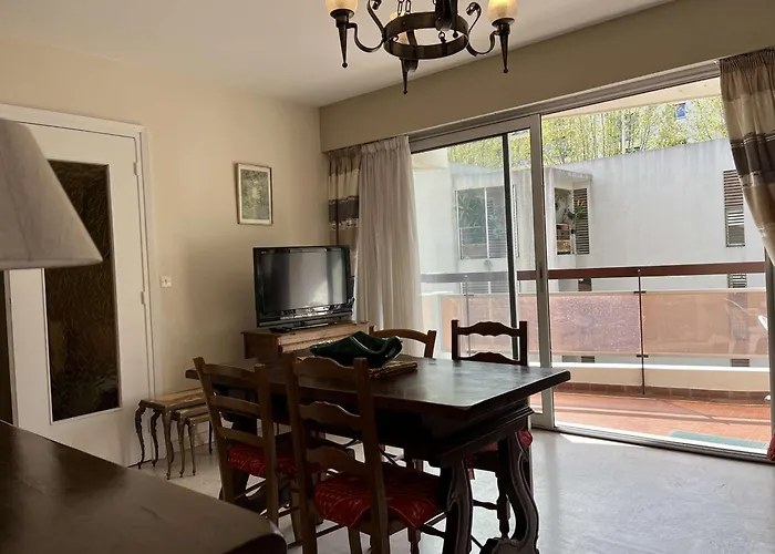 Апартаменты 2p Avec Terrasses, Parking Prive, A 100m Des Plages - Juan-les-pins - Fr-1-252-196 *