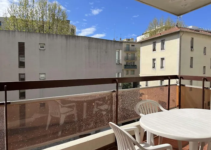 2p Avec Terrasses, Parking Privé, à 100m Des Plages - Juan-les-pins - Fr-1-252-196 *