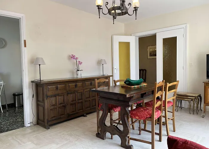 2p Avec Terrasses, Parking Prive, A 100m Des Plages - Juan-les-pins - Fr-1-252-196 Апартаменты *